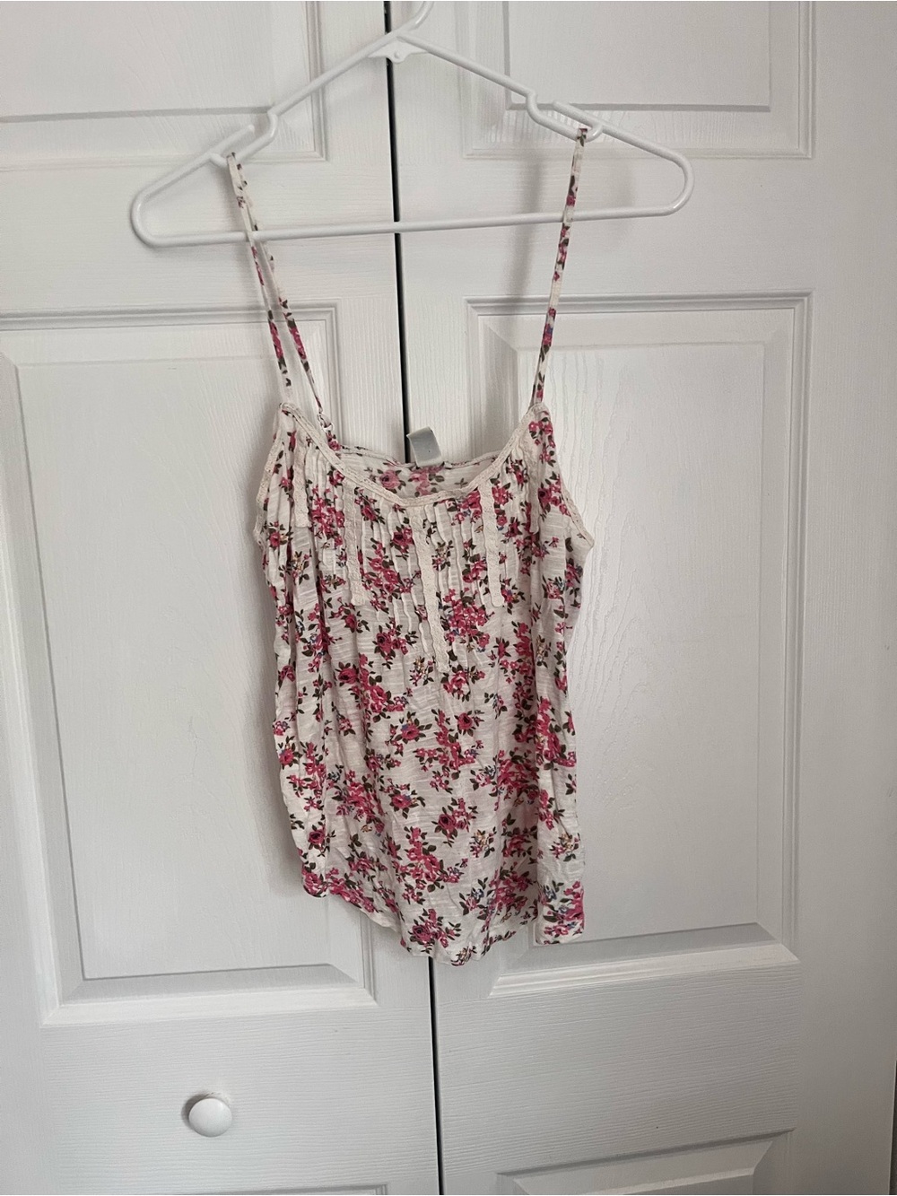 Forever 21 White Spaghetti Strap Tank with Pink Floral Print